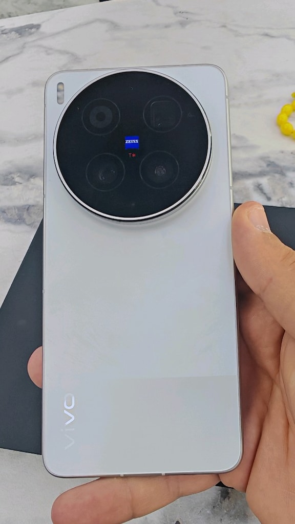 Vivo x300 ultra 16/512 ( HATASIZ FULL KUTULU ) - 2