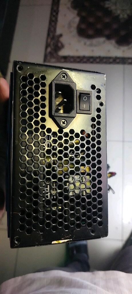 EVERESE 400W 8 PINLI POWER SUPPLY - 3