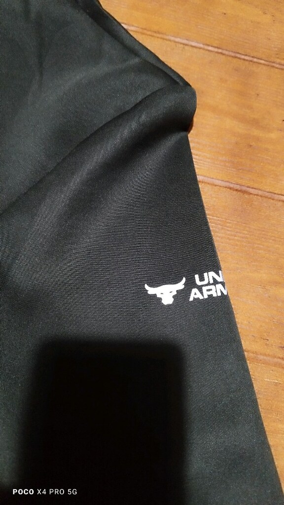 #Under Armour dalgıç kumaş likralı sweat Eni çekilince 58  Boyu 70?? - 3