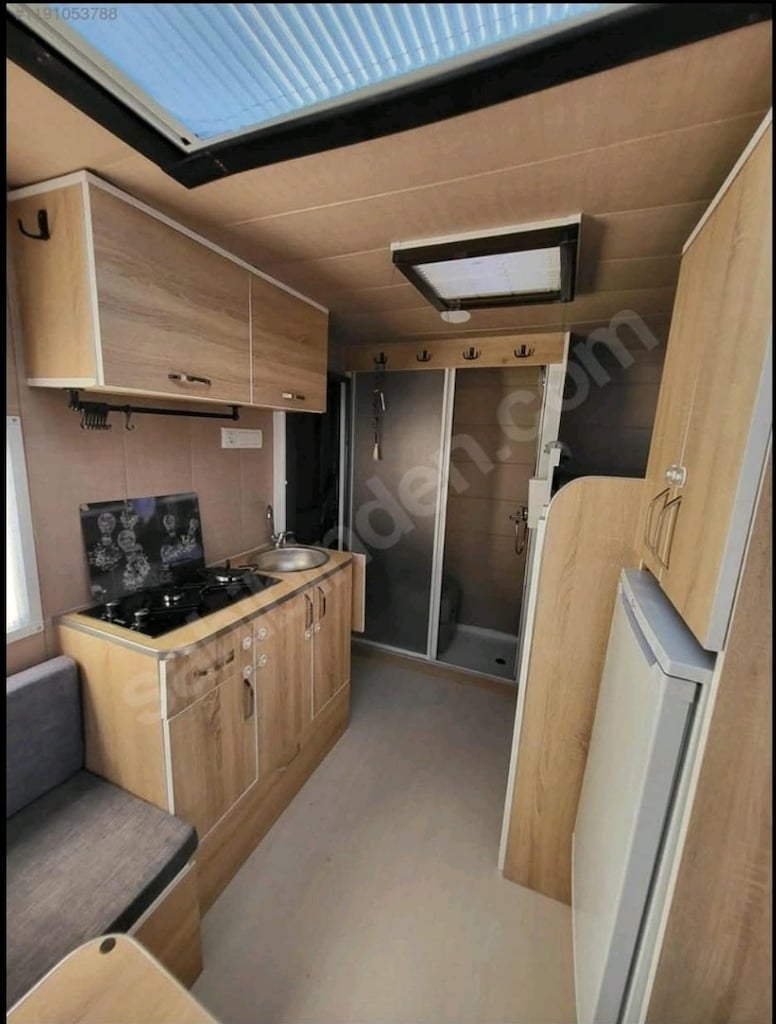 MEGA Karavan - 2