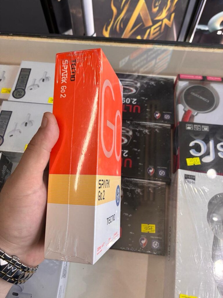 Tecno spark go2 - 4