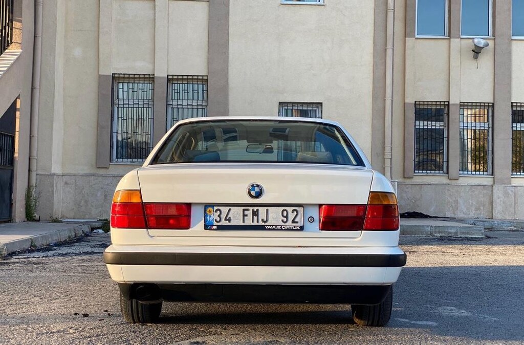 Bmw 5.20i 1991 model otomatik 3.0 motor e34 - 4