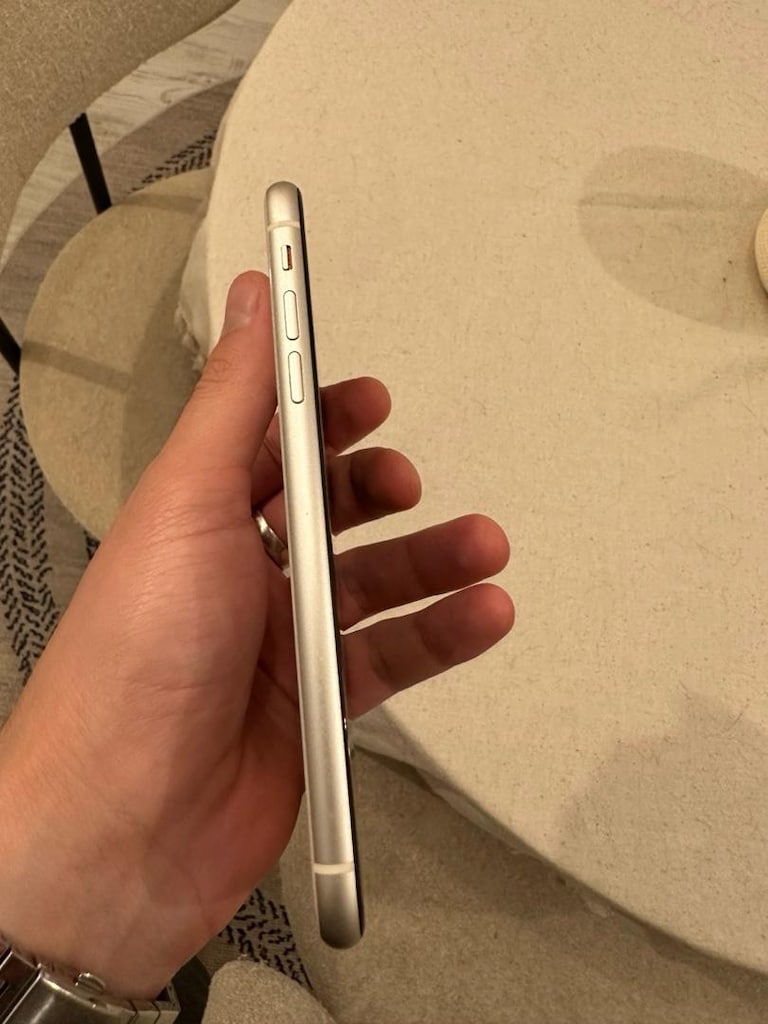 iPhone 11 128 GB Temiz - 4