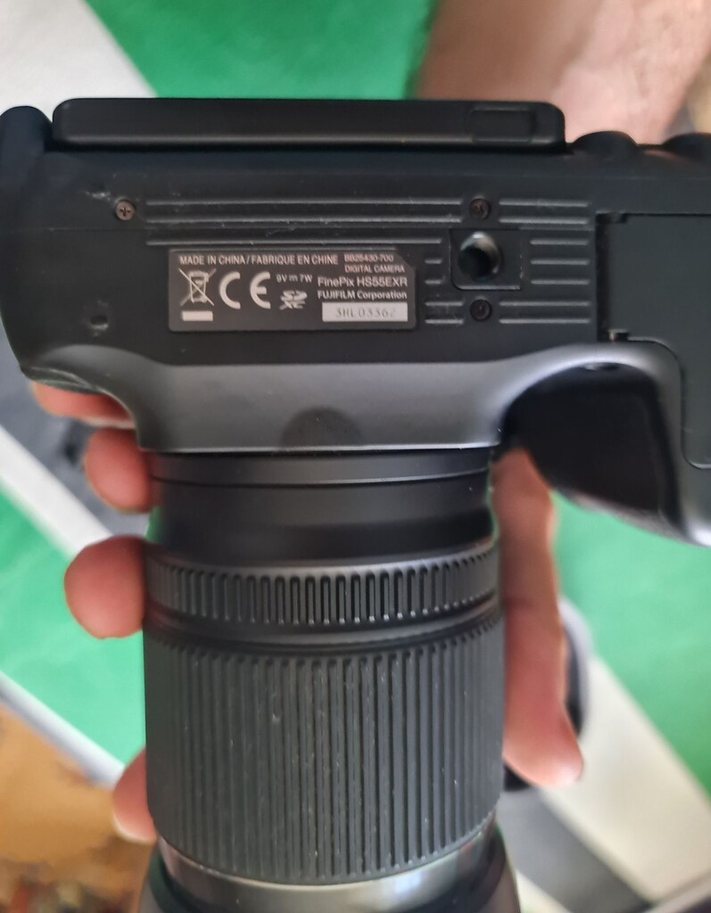 Fujifilm HS55 EXR Fotoğraf Makinası - 6