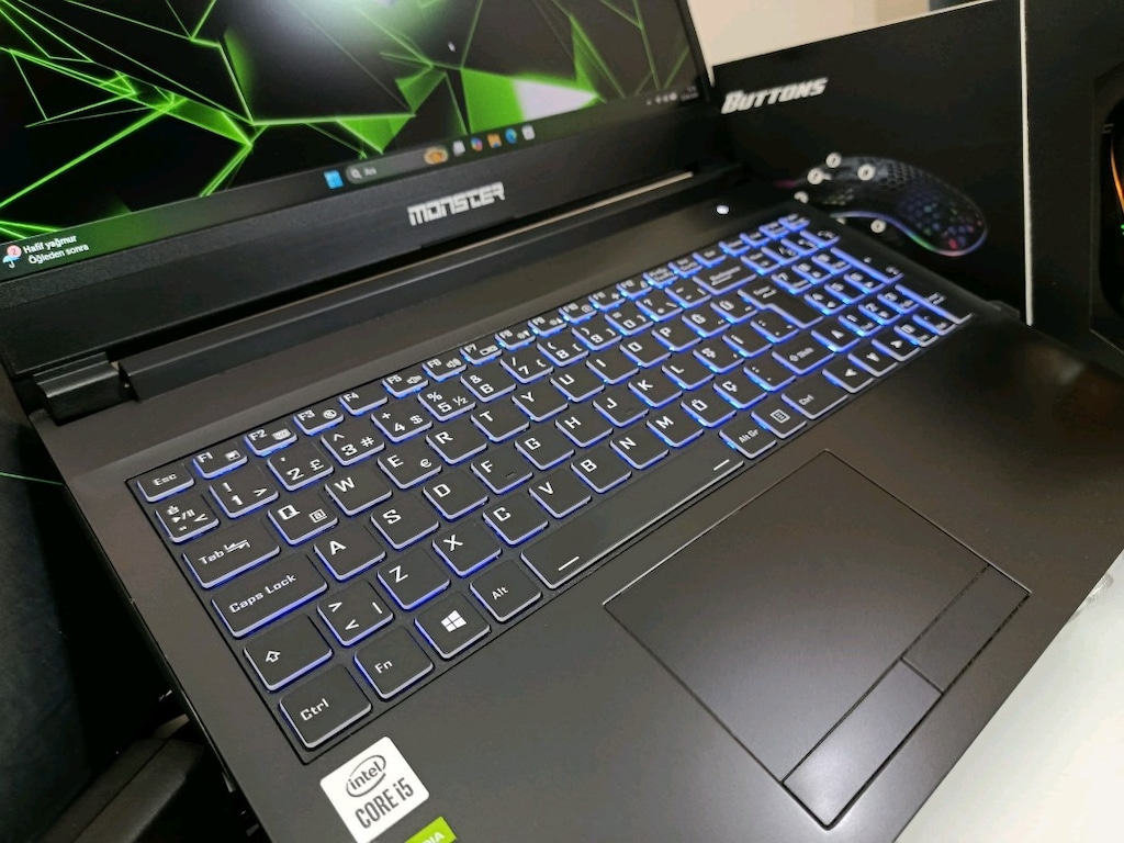 MONSTER İ5 10. NESİL İŞLEMCİLİ GTX1650 EKRAN KARTLI KUTULU LAPTOP - 8