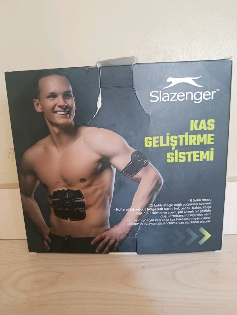 Slazenger Titreşimli Karın Kası ve Kol Şekillendirici – Kablosuz EMS C