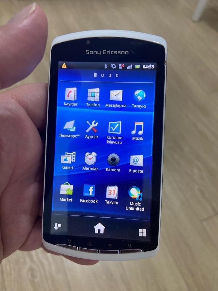 sony ericsson xperia play cep telefonu - 7