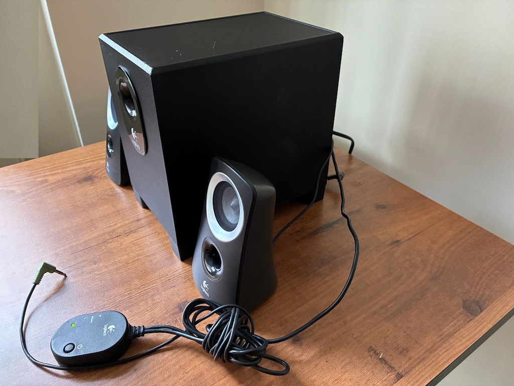 Logitech 2+1 Ses Sistemi Z313 - 5