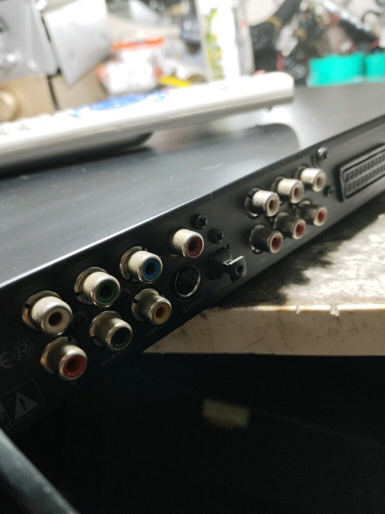 VESTEL - 7300 MARKA VE MODEL NUMARALI AZ KULLANILMIŞ DVD PLAYER - 6