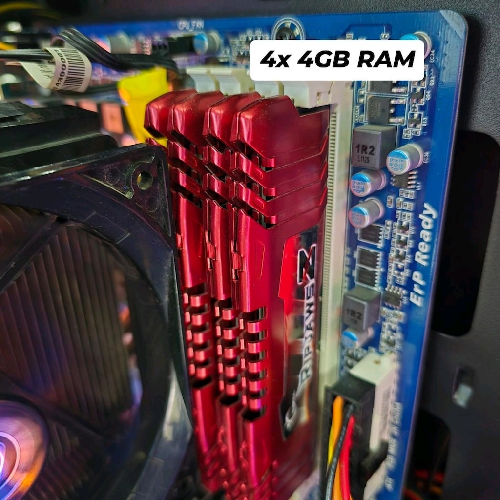 i7 2600 | 16 GB RAM | 256 GB M.2 SSD + 1 TB HDD | GTX 550 Ti 1 GB - 3