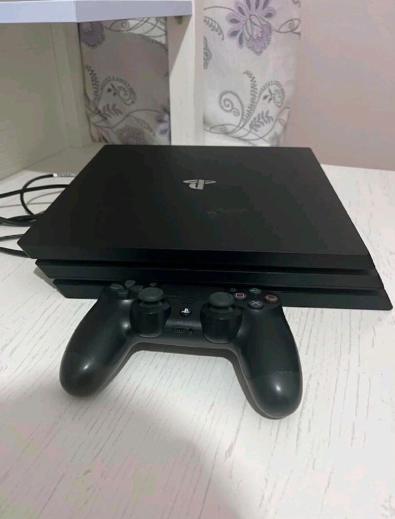 ps4 pro hatasız (gta5,EA25,fifa19) orijinal kol - 4