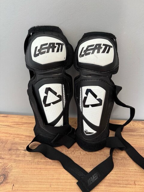 Leatt 3.0 ext motosiklet dizlik