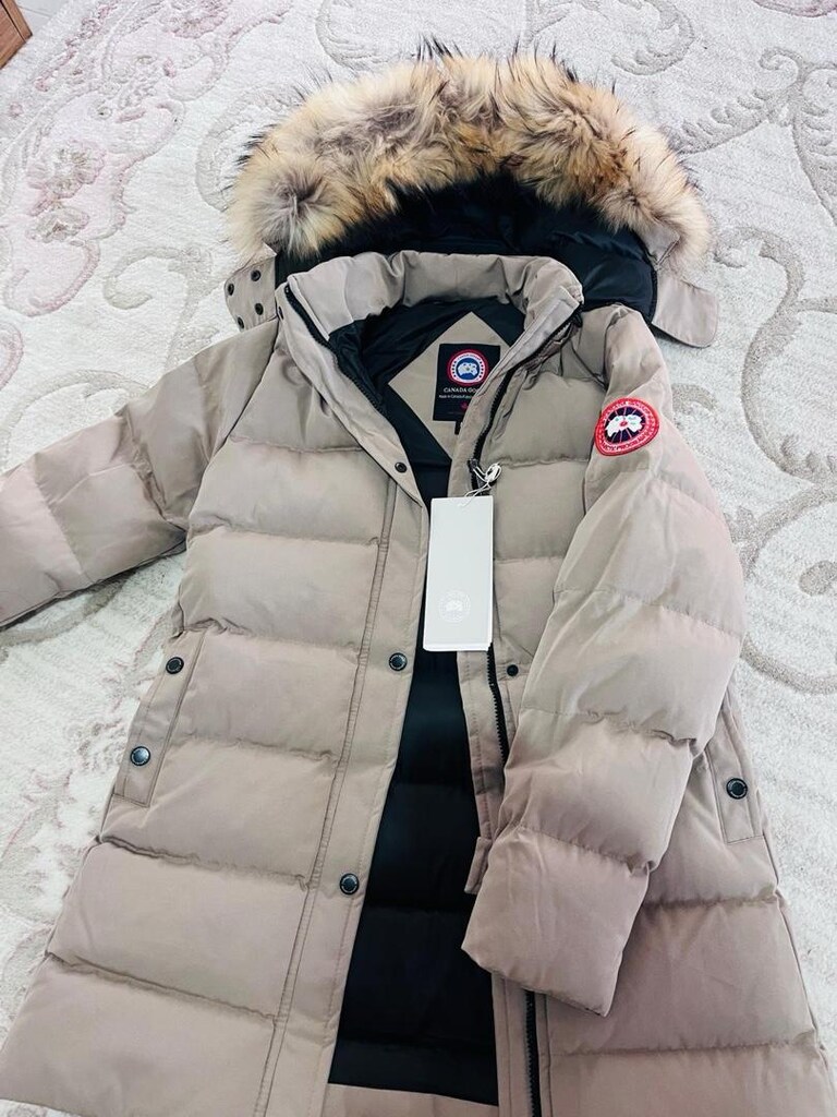 Canada Goose Logolu Mont - 3