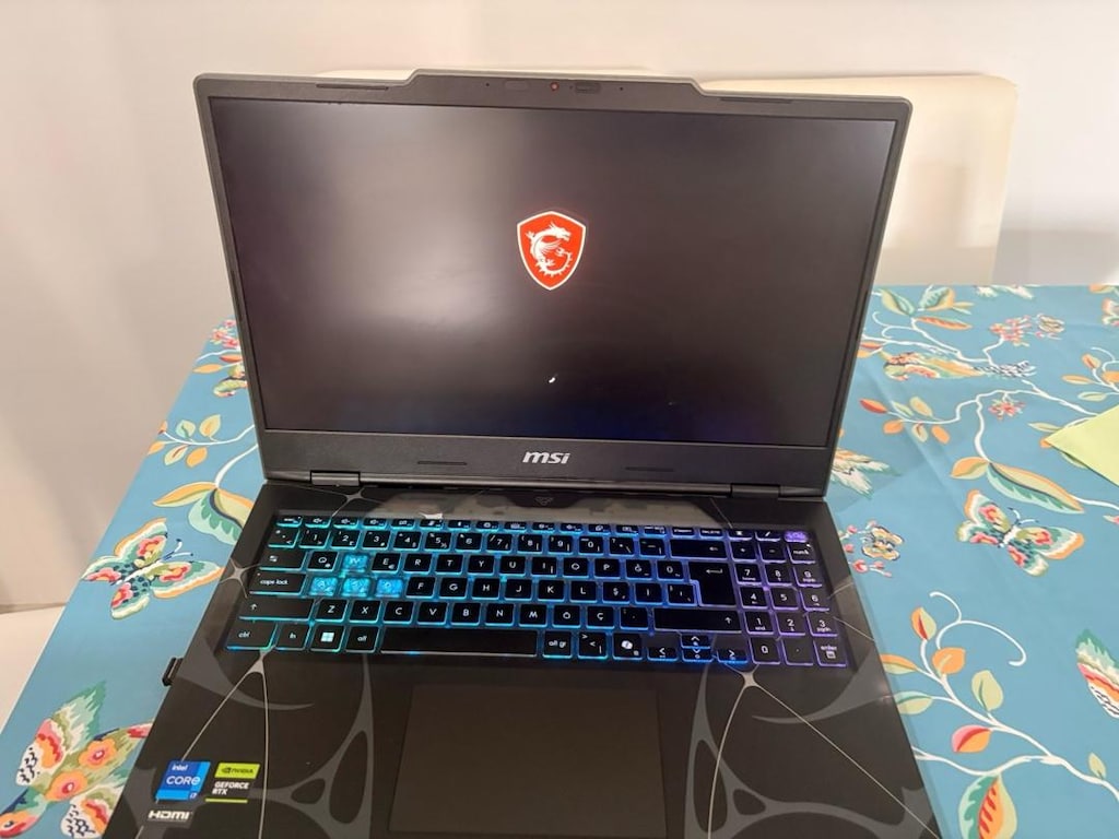 MSI CYBORG 15 RTX 5060 GAMING LAPTOP + FULL GAMING SET - 3