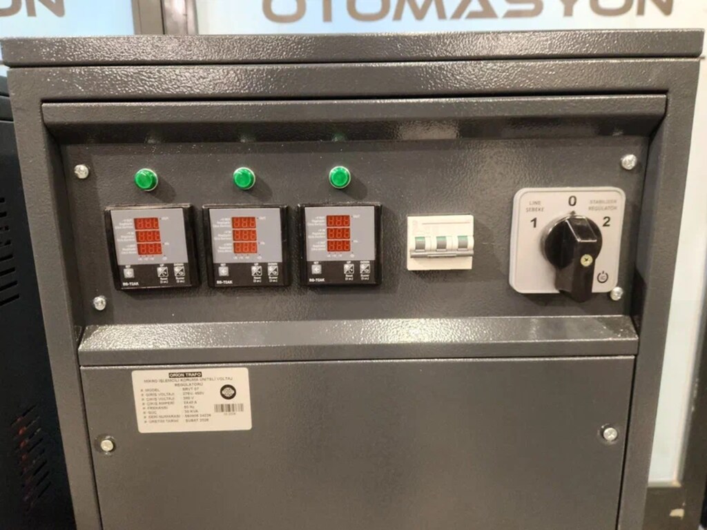 Tam Otomatik Servo Voltaj Regülatörü Trifaze 30 KVA 45 KVA - 5