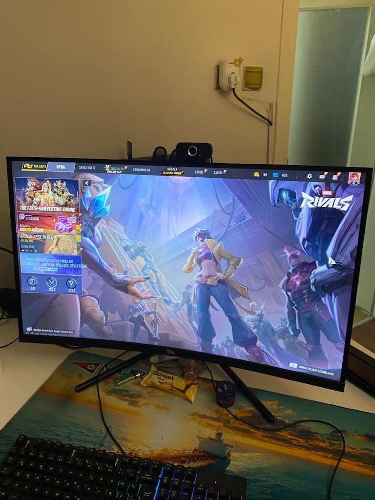 Twisted Minds 32 inc Curved 180hz Gaming Oyuncu Monitor - 3