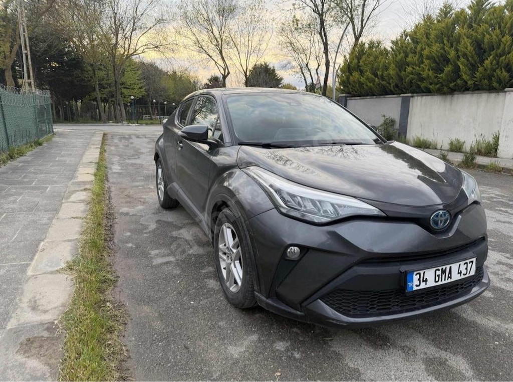 Toyoto Chr - 3