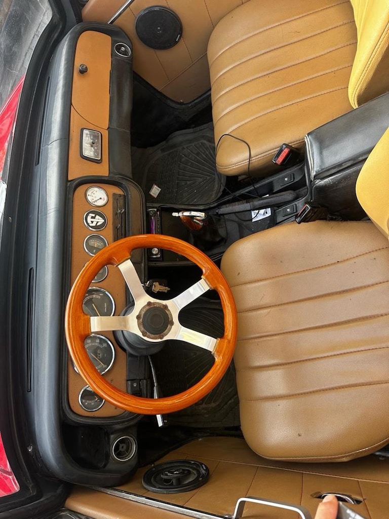 Kırmızı Cabriolet Araba - 17