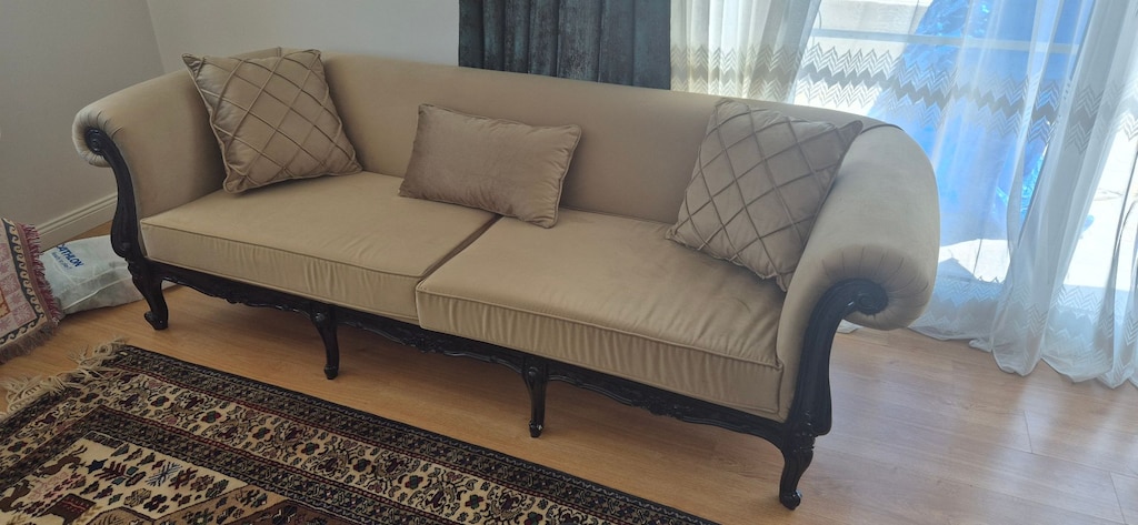 Özel Yapım 1. Sınıf Lake Ahşap Salon Takımı