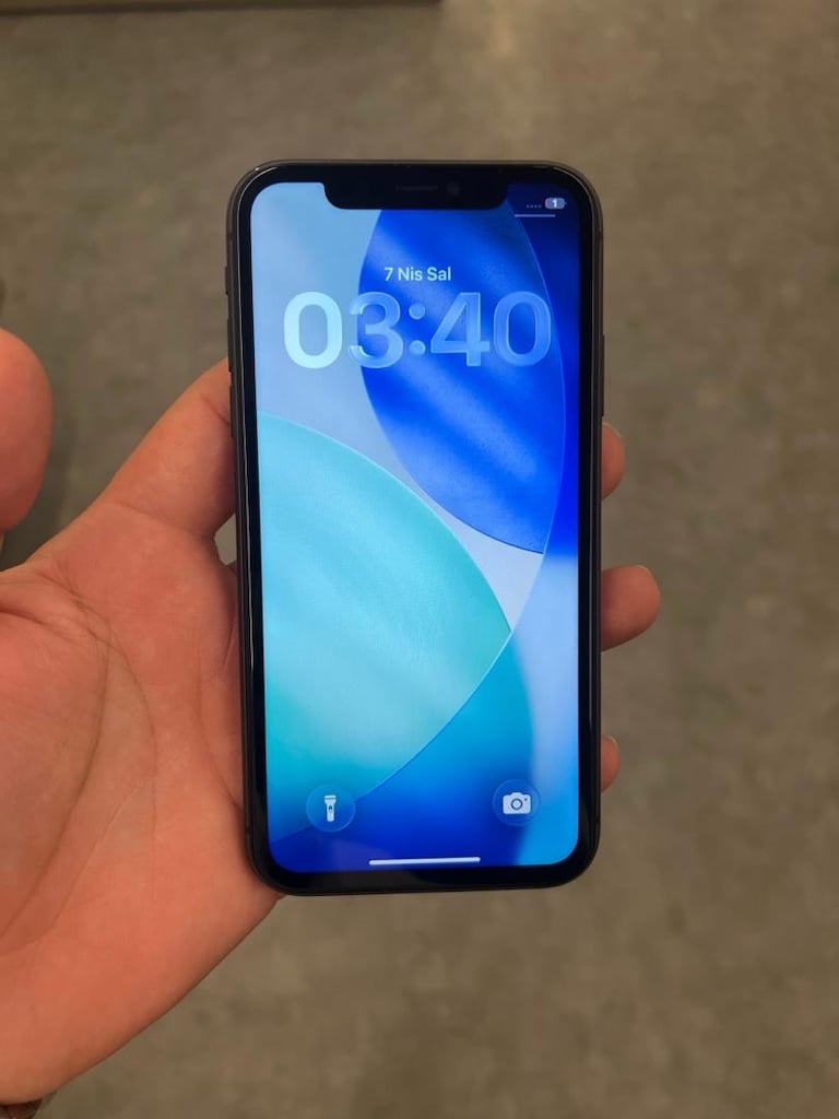 iPhone 11 64 GB % 83 Türkiye Cihazı Hatasız - 5