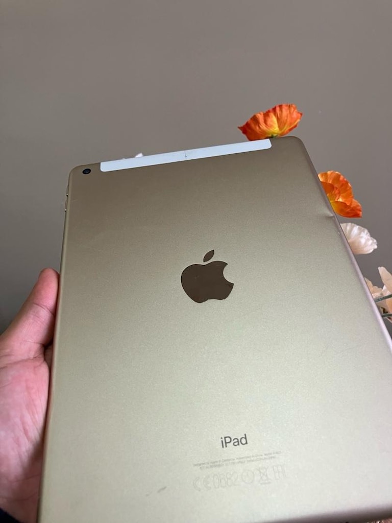 İPAD 5.NESİL TR 32GB SIM KARTLI - 7