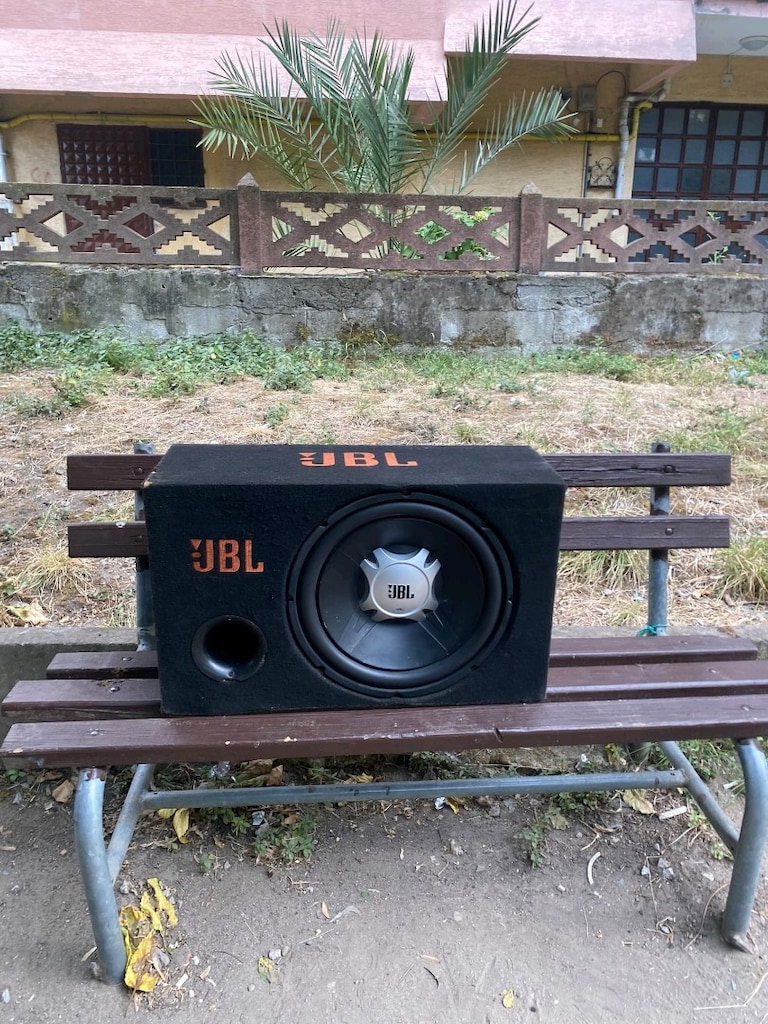 JBL bass orjinal saglam.sıkintisi yok dene öyle al - 2