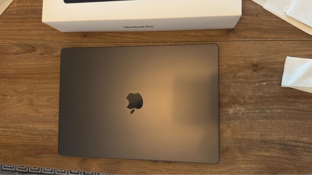 macbook pro 16” - 2