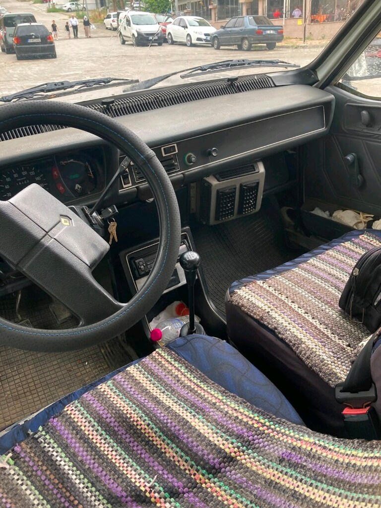99 MODEL RENAULT TOROS STW - 6