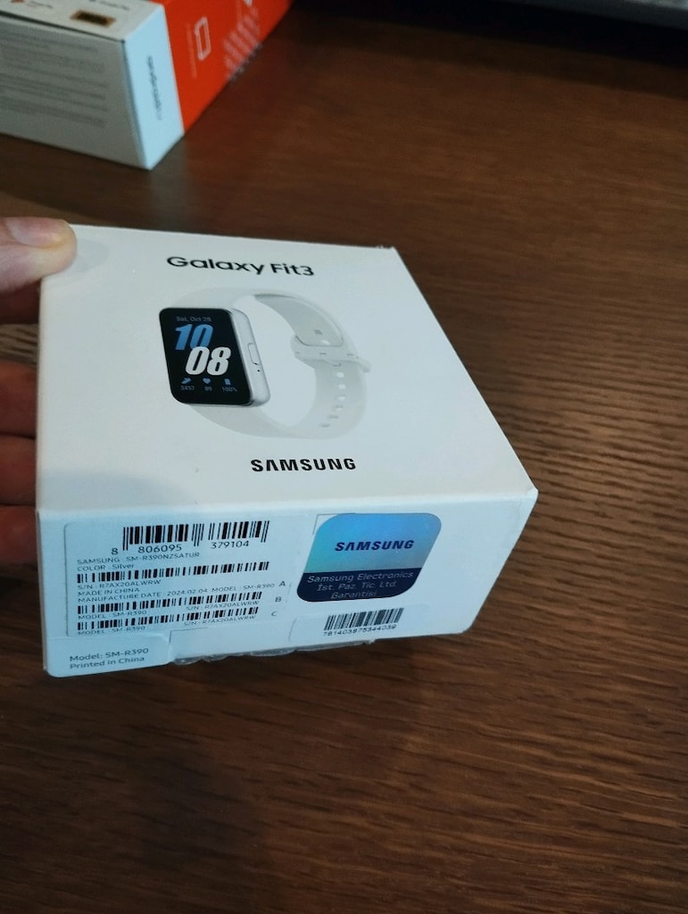 Samsung Galaxy Fit3 - 3