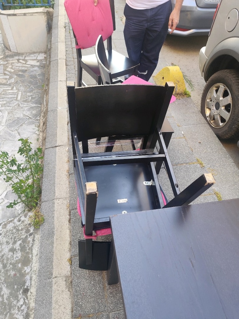 masa 4 adet sandalye - 4