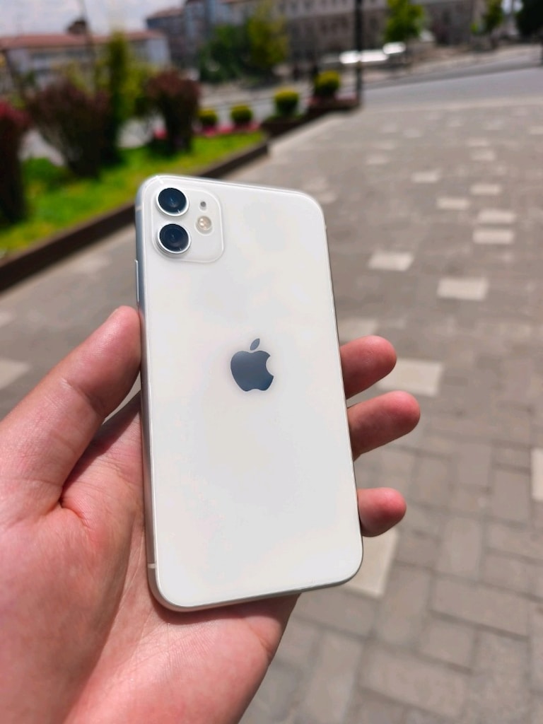 İPHONE 11 64 GB KONUM SİVAS - 3