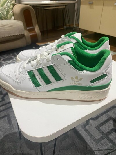 Adidas spor ayakkabı
