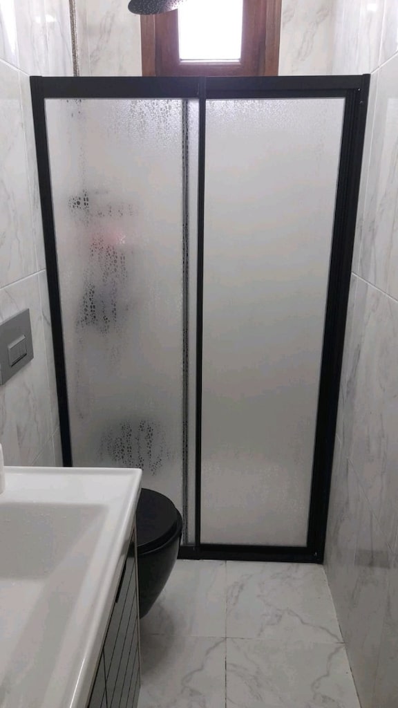 İKİ DUVAR ARASI MİKA PLASTİK DUSAKABIN ALÜMİNYUM PROFİL - 2