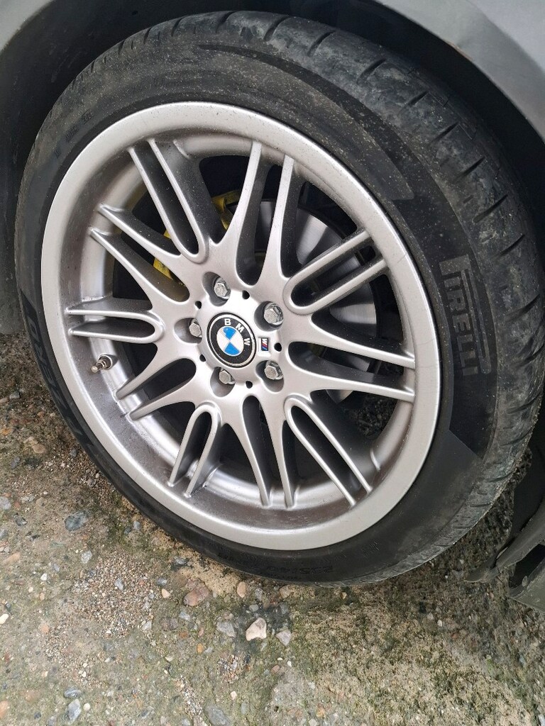 BMW E39 528IA - 5