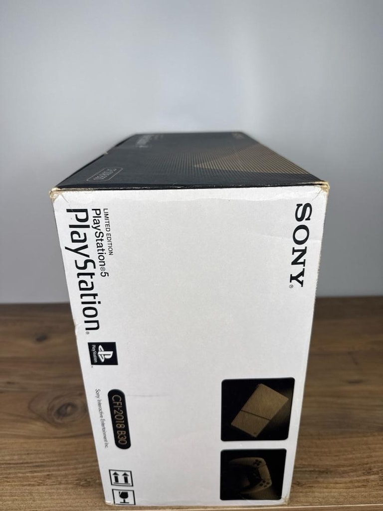 PLAYSTATION 5 30. YIL LIMITED EDITION SIFIR ÜRÜN KAPALI KUTUSUNDA - 4