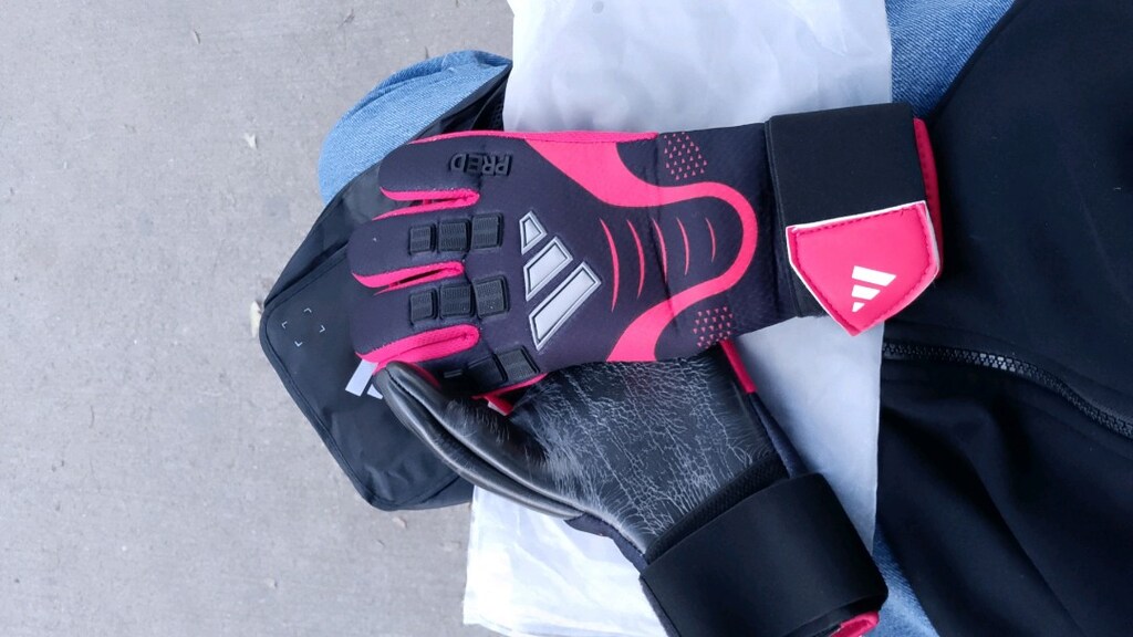 Adidas PRED Kaleci Eldiveni 10 Numara - 7