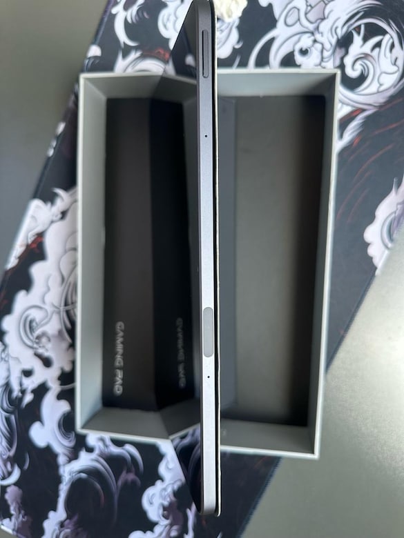 REDMAGIC nova Gaming Tablet - 9