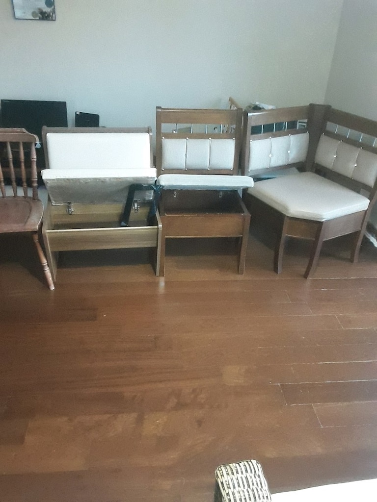 AHŞAP SANDALYELER TEKLİ KÖŞE KOLTUK - 2