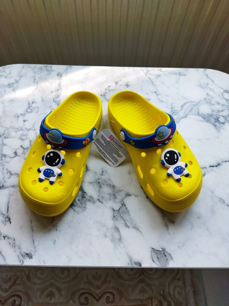 Gezer marka 34 no canlı sarı renk unisex cros terlik - 2