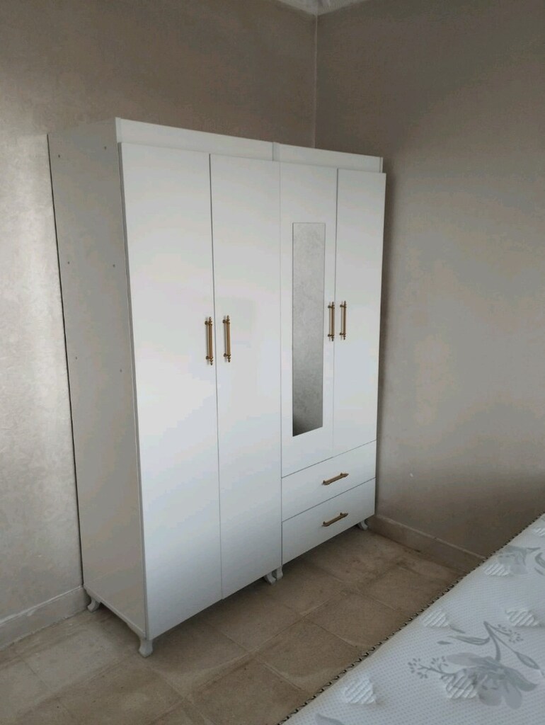 4 KAPILI SIFIR ELBİSE DOLABI MODELLERİ UYGUN FİYATA ŞOK KAMPANYA - 4