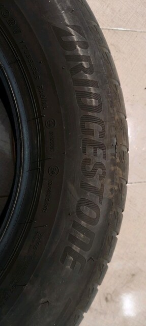 225/65/17 BRIDGESTONE