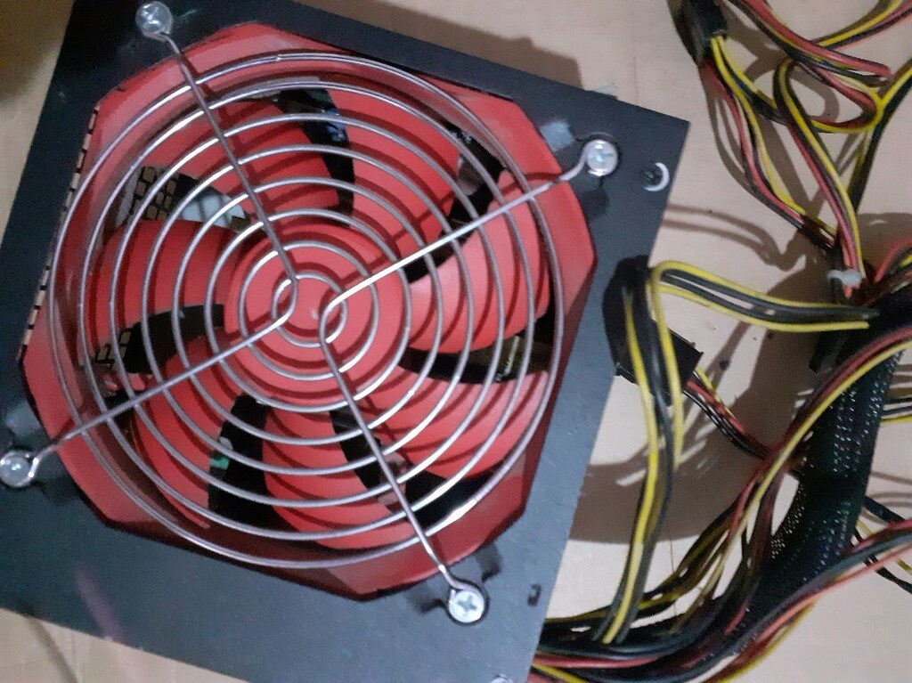 everest 300 watt atx psu - 3
