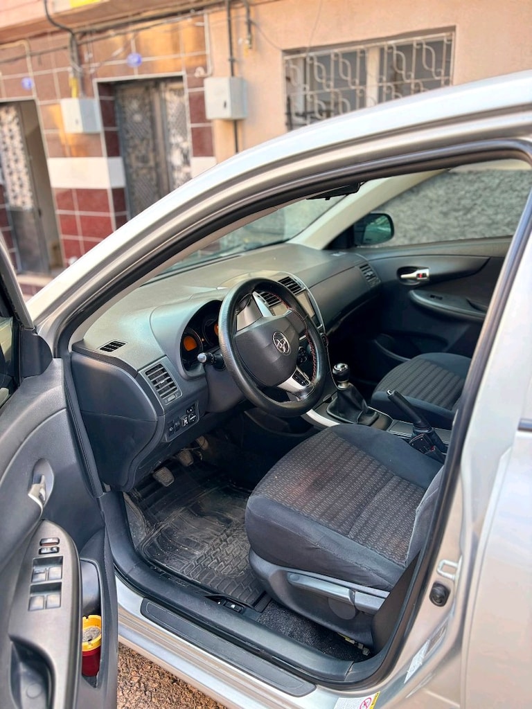 2012 TOYOTA COROLLA - 3