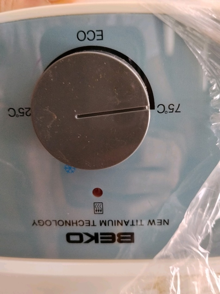 Beko Titanium Termosifon