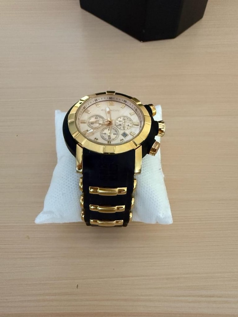 Givenchy Saat - 2