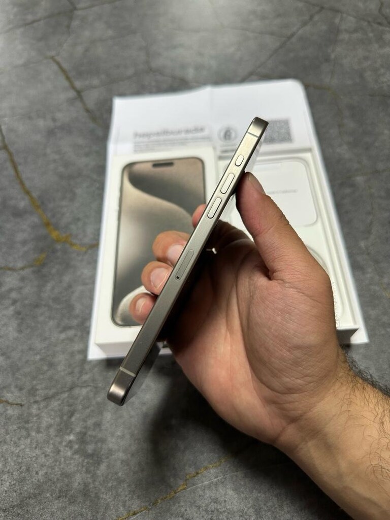iPhone 15 pro max naturel titanyum kutulu faturalı hatasız çiziksiz - 4