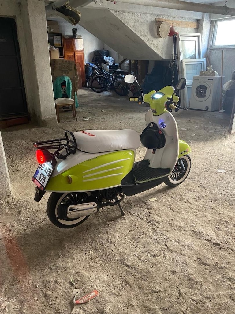 Mondial turismo 50 : 80 cc - 3