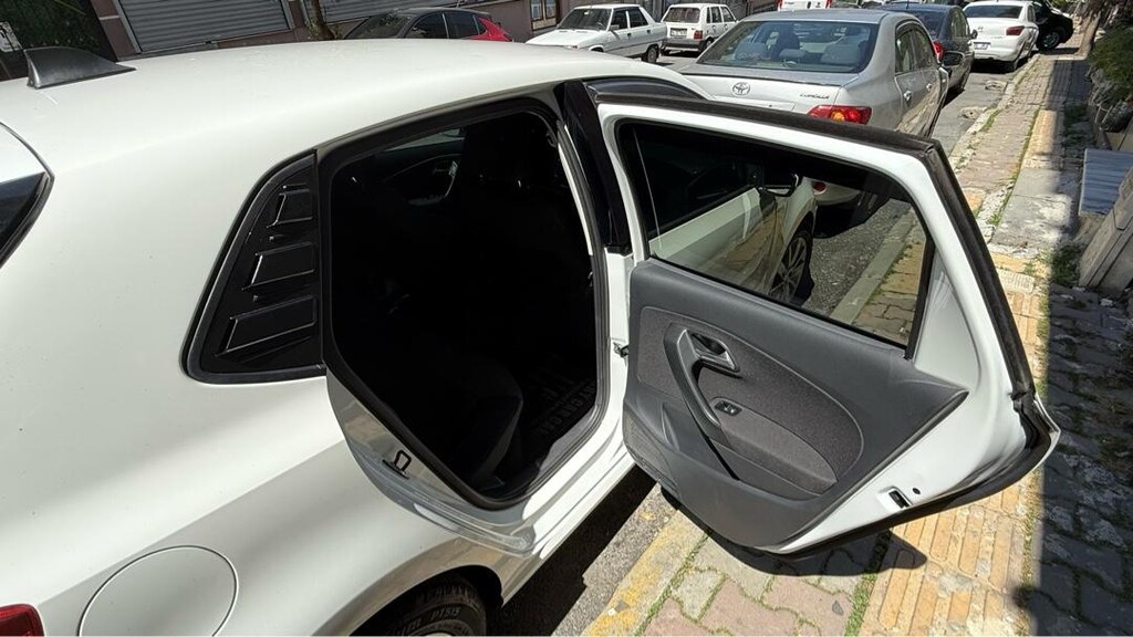 2015 VOLKSWAGEN POLO 1.4 TDI BMT 90 PS COMFORLİNE - 9
