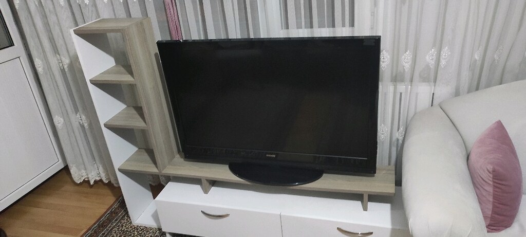 LCD televizyon - 2