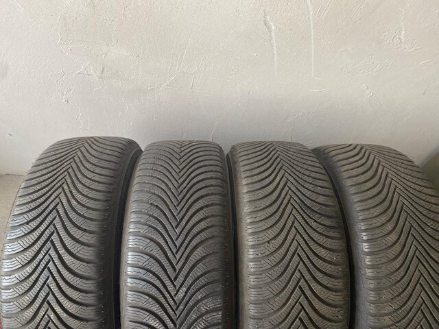 Michelin 205/55/16 alpin5 kış lastiği